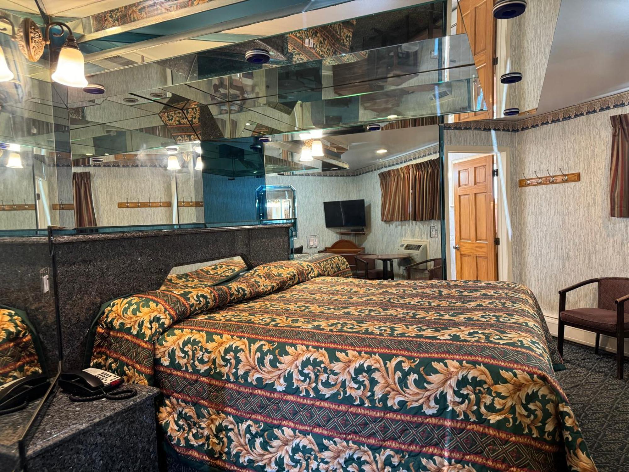Royal Motel Secaucus Exterior photo